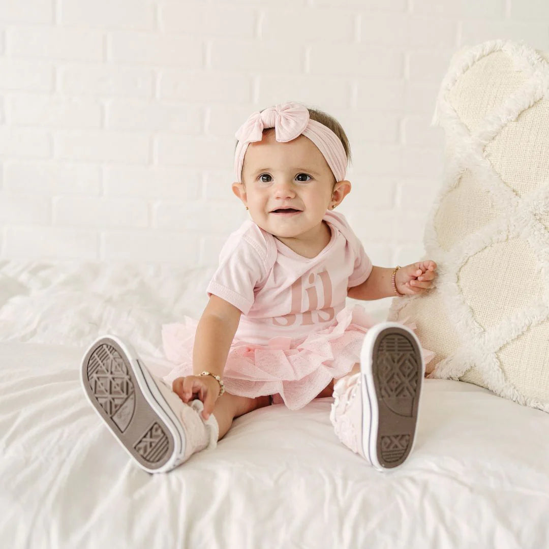 Lil Sis Short Sleeve Bodysuit