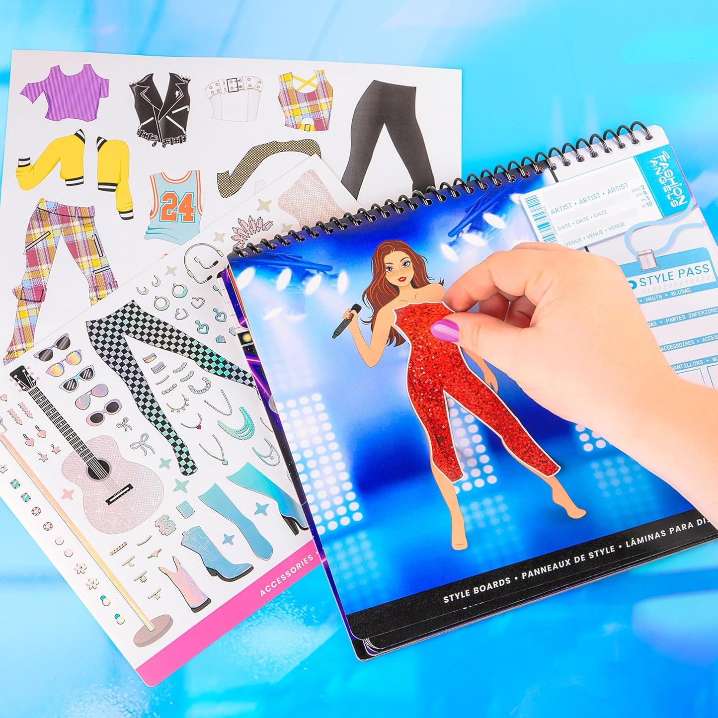 LIVE! In Concert Sticker Book