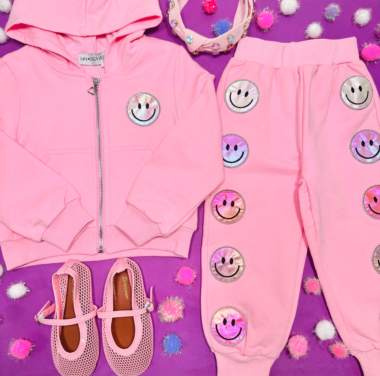 Alexia Smiley Face Set