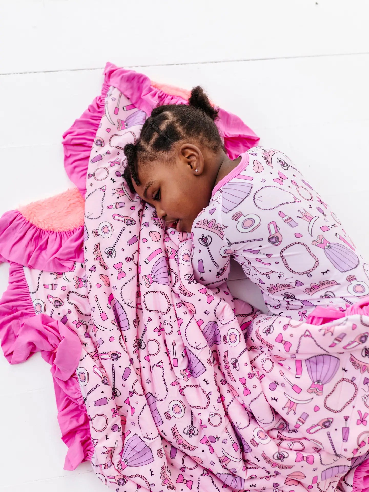 Sleeping Cutie Ruffle Blanket