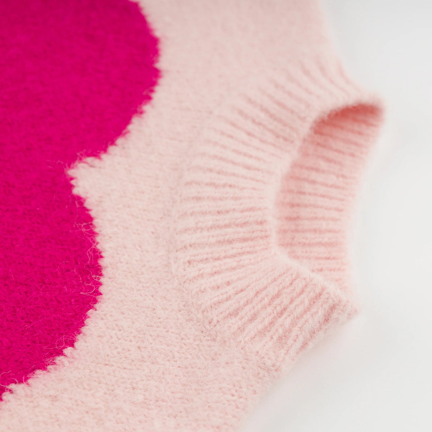 Giant Hearts Pullover